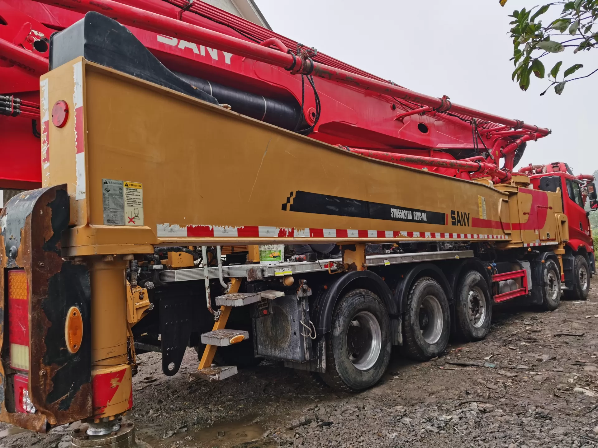 2021 sany boom pump 62m truck-mounted concrete pump car на шасі sany