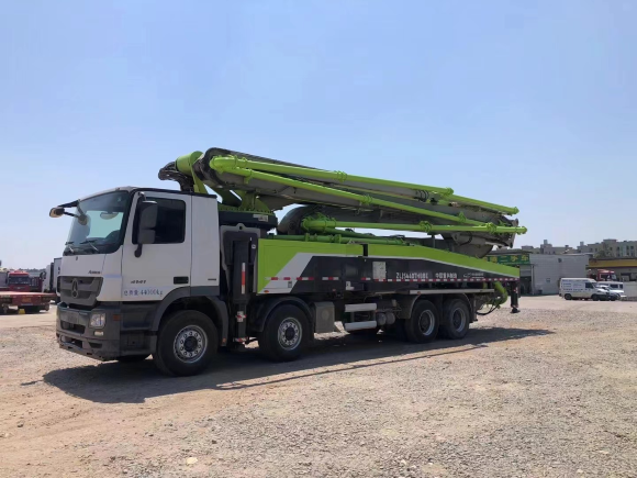 2019 zoomlion boom pump 56m truck-mounted concrete pump car on benz chassis